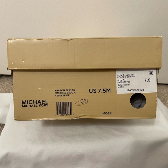 Michael Kors - Keaton Crocodile Embossed Slip on Sneaker-US Size 7.5M/Moss Green - Picture 16 of 16